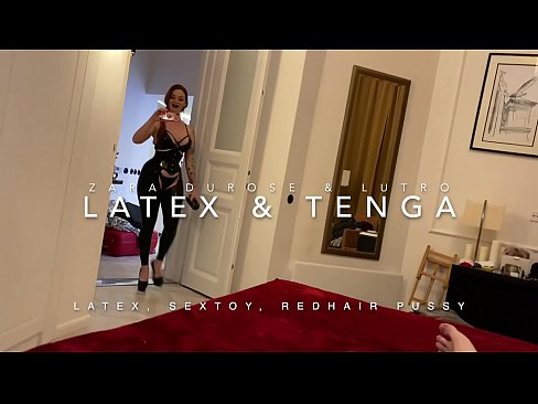 ❤️ Jaruma mai jajayen kaya sanye da rigar latex mai cin duri ❌  a mu